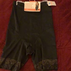 High waist thigh slimmer with lace